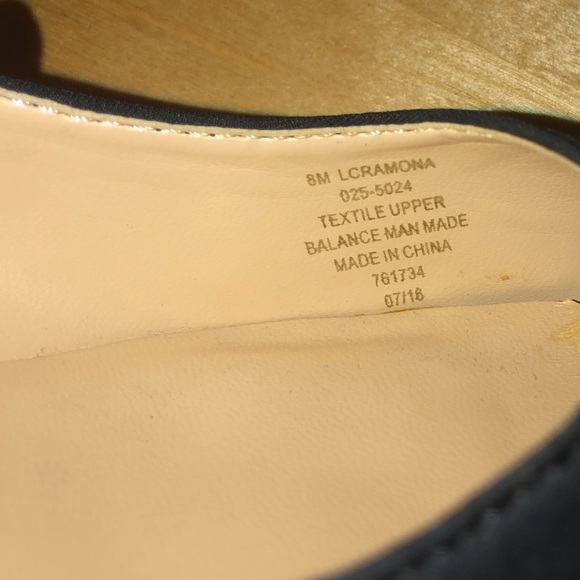 Liz Claiborne peep toe heel! - Picture 1 of 7